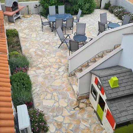 Dupin * Baška