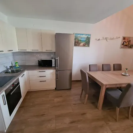 Apartman Dupin *