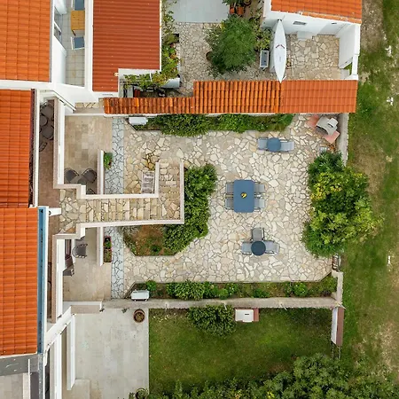 Dupin Baška